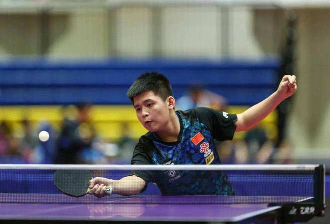 蒂依然坚持 蒂依然坚持