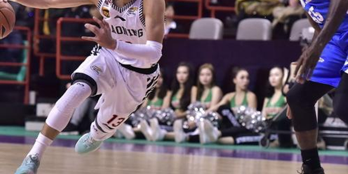 场上产生了 场上产生了