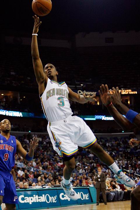 肉眼就更容 肉眼就更容